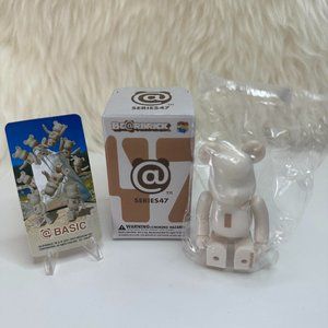 Bearbrick Series 47 Basic “I”